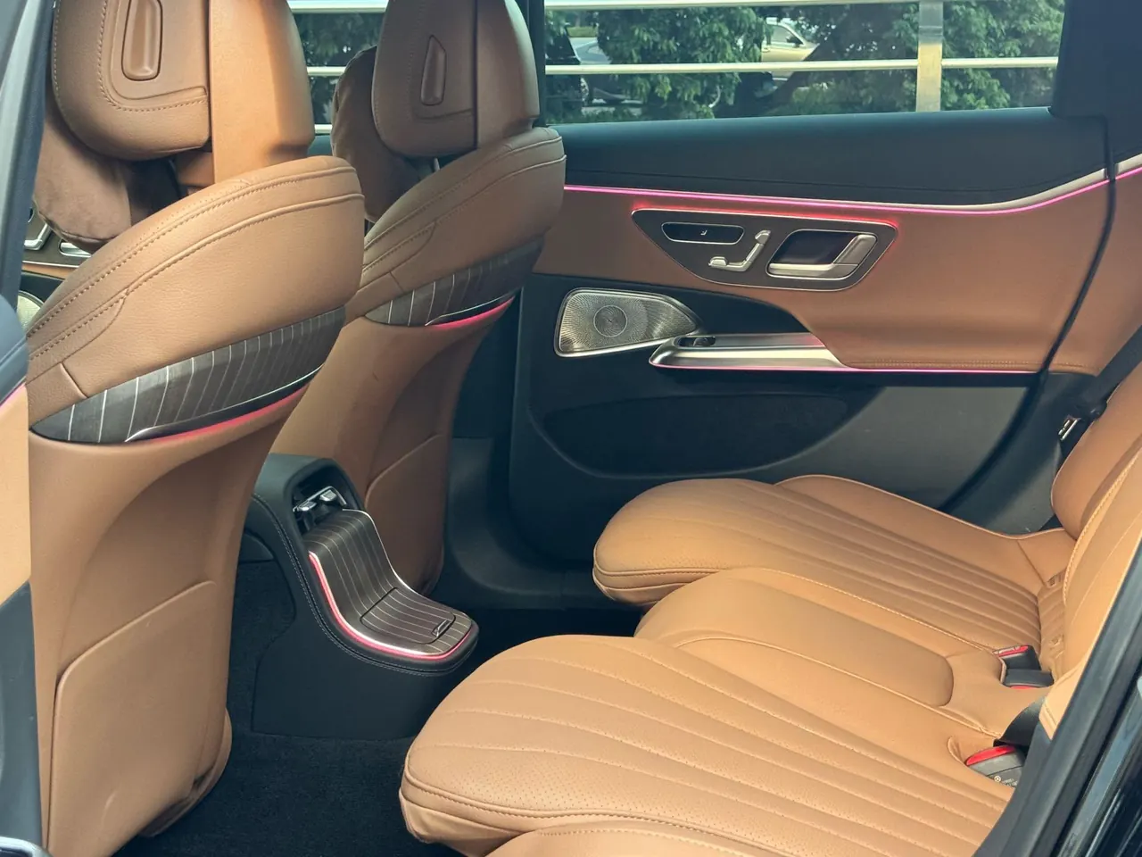 Mercedes Benz E Class 2025 E 300 L 48V 2.0T Luxury Automatic Gear 7