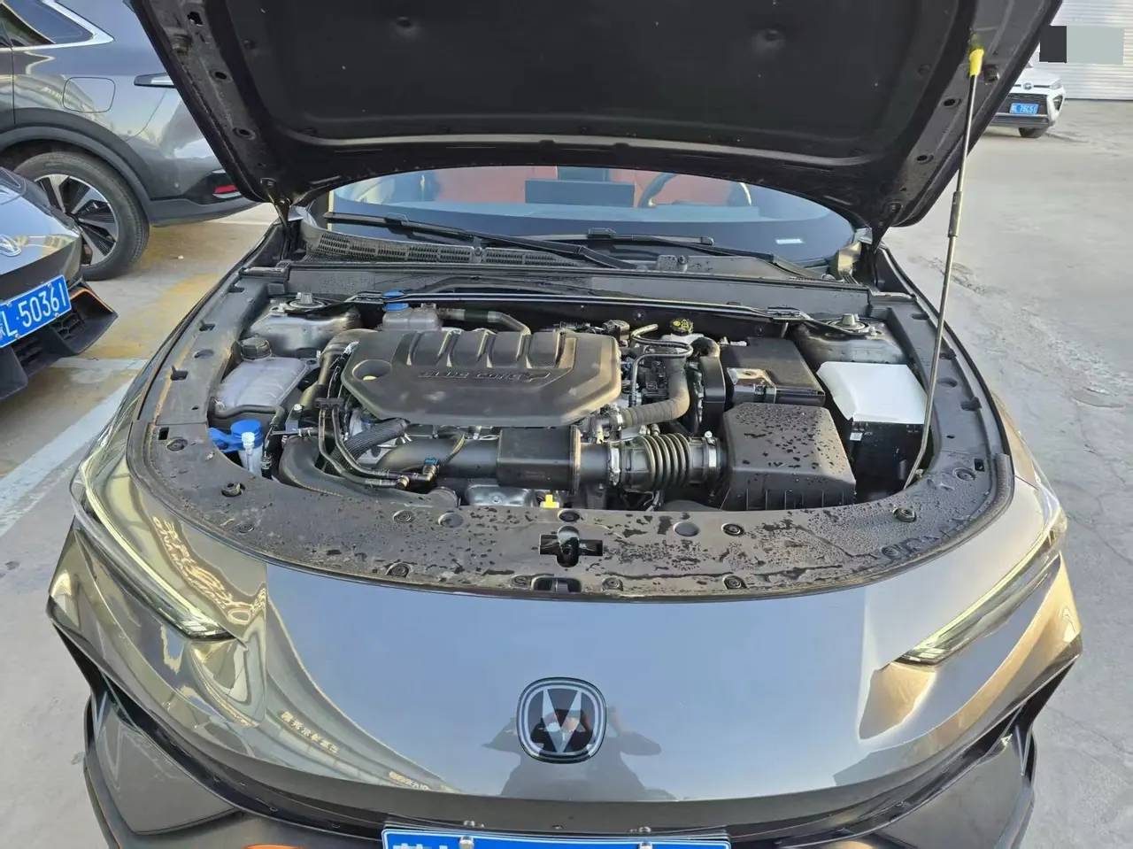 ChangAn 2025 UNI-V 2.0T Jin Qing type automatic gear 4