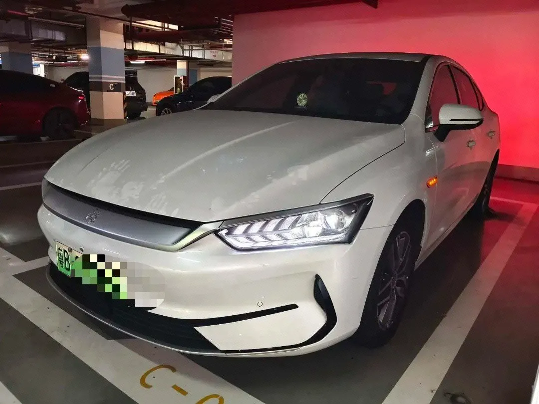 Open image lightbox: BYD 2023 Qin PLUS EV 420KM Champion Edition Exceed Automatic Gear