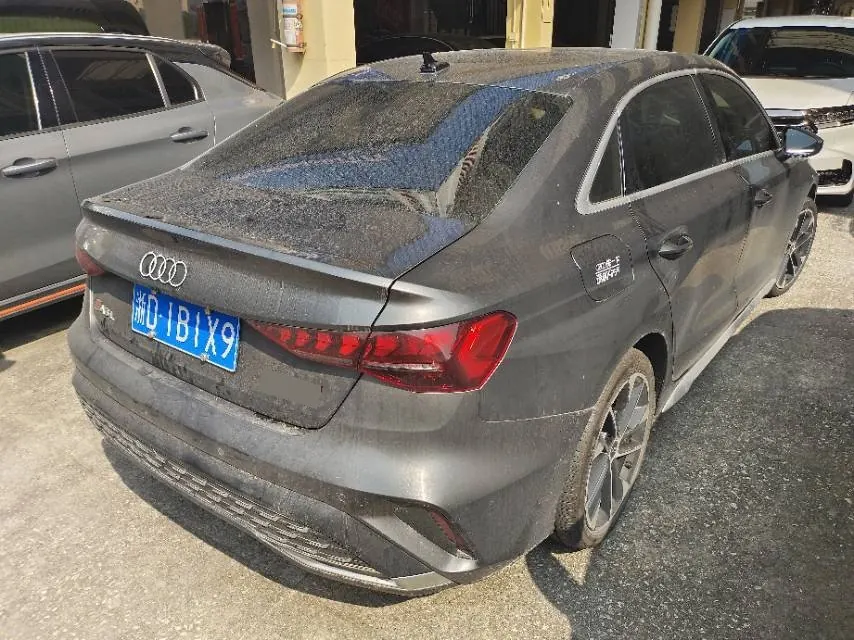 Audi 2025 A3L Limousine 1.5TFSI 35TFSI Flying Premium Automatic 5