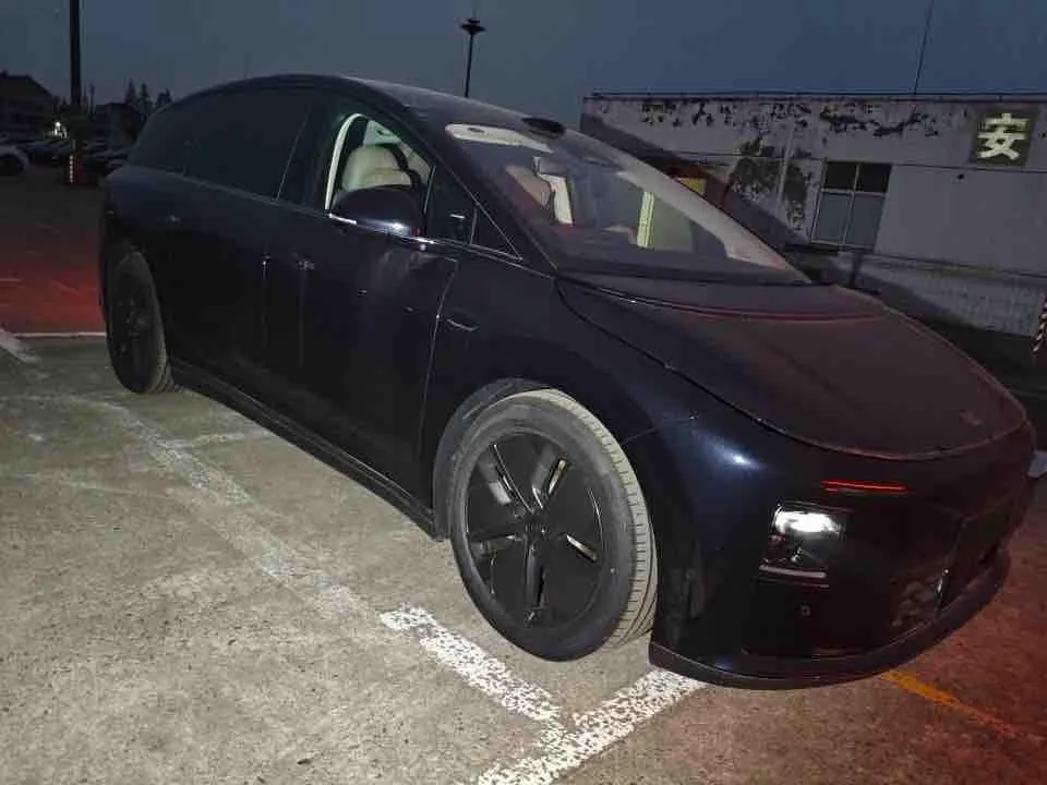 Li 2025 i8 Standard Edition Automatic Gear 3