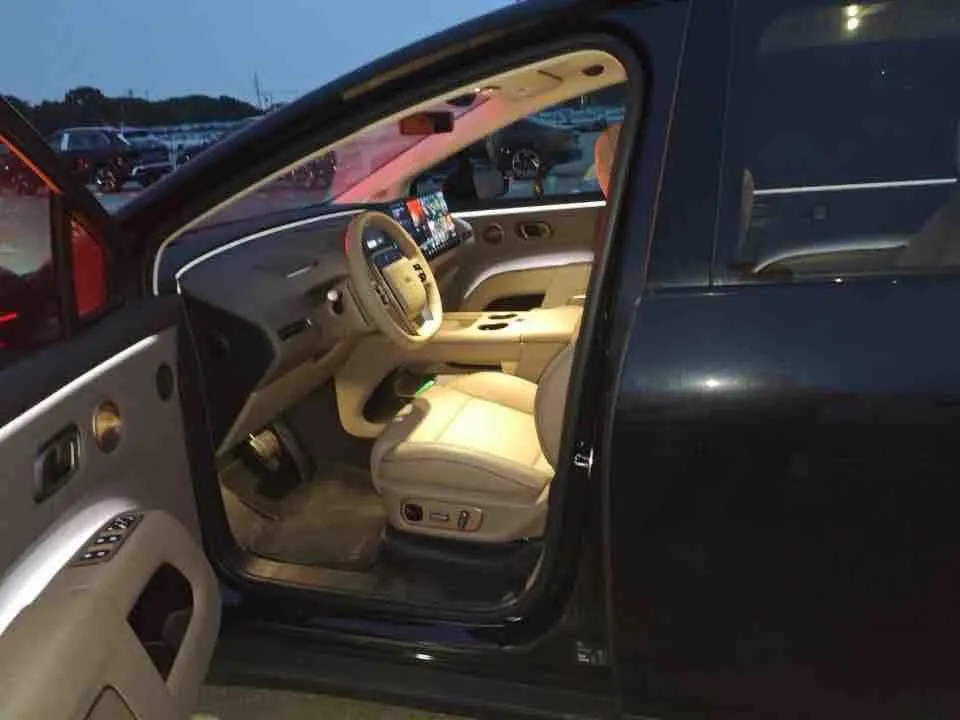 Li 2025 i8 Standard Edition Automatic Gear 4