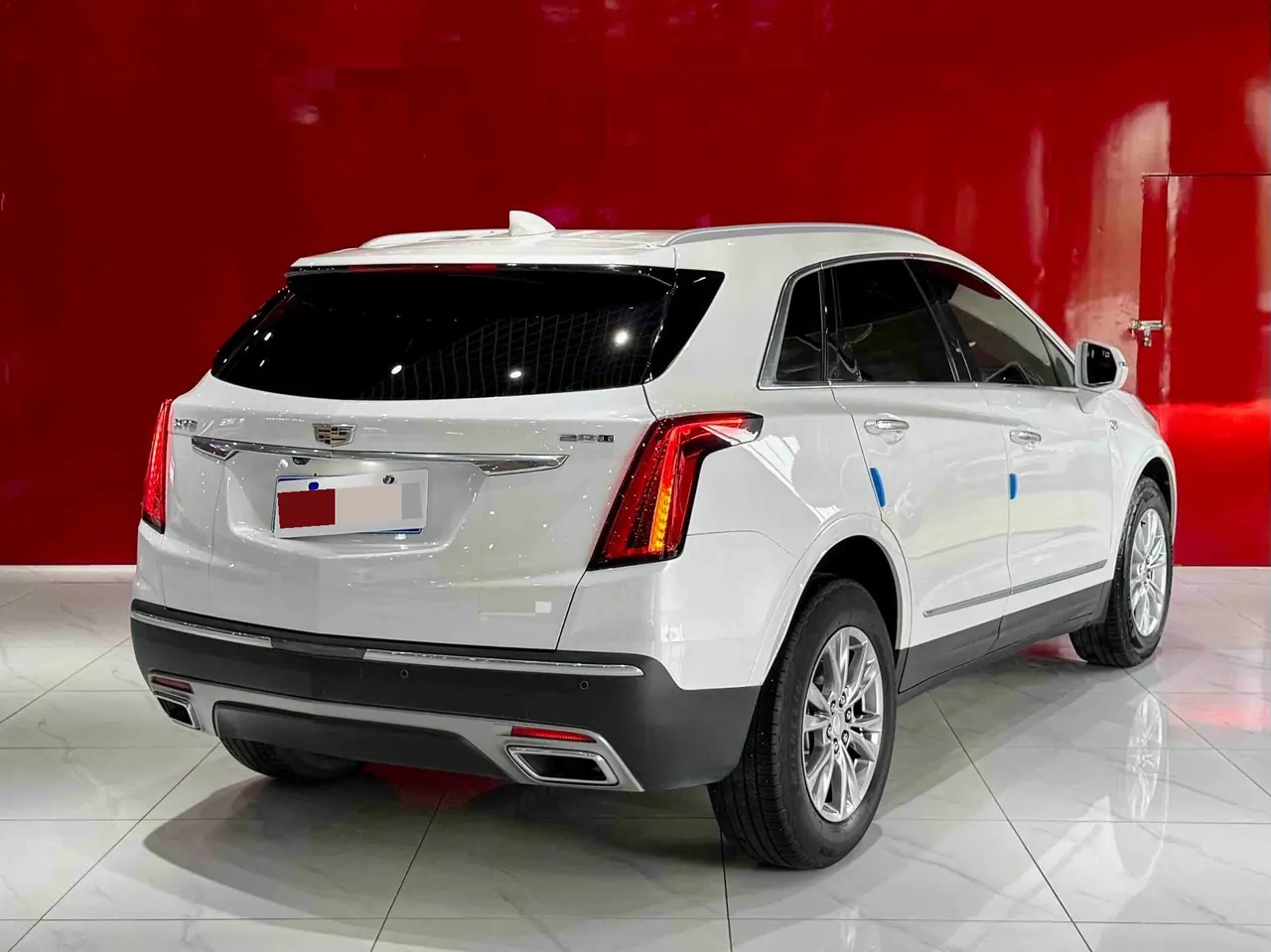 Cadillac 2021 XT5 2.0T 28T Luxury Automatic Gear 3