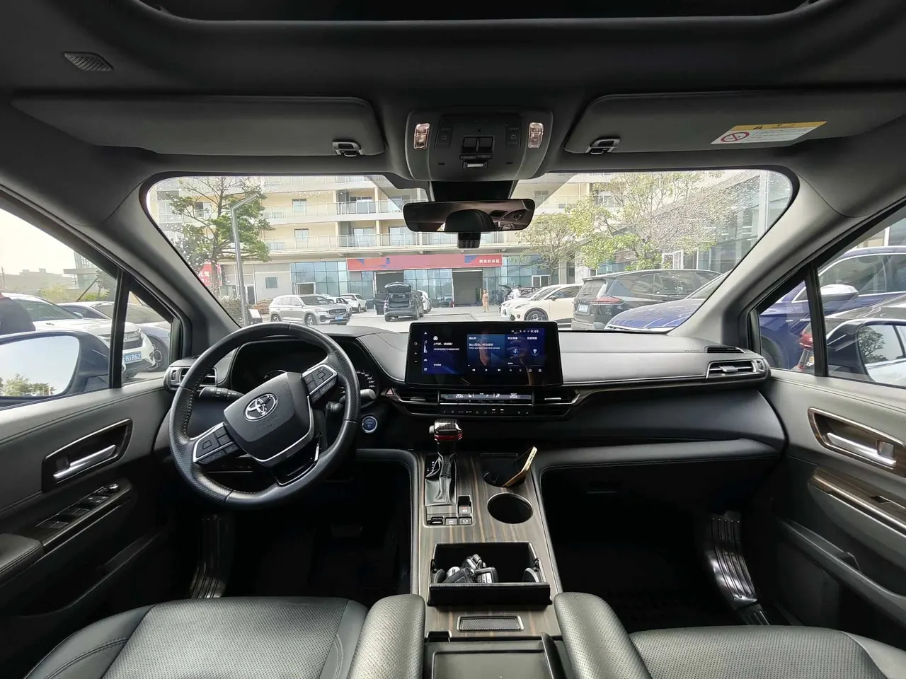Toyota 2023 Sai 2.5 Stepless Premium Edition Automatic Gear 6