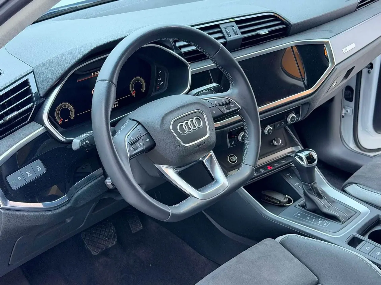 Audi 2023 Q3 1.4TFSI 35TFSI Fashion Dynamic Automatic 12
