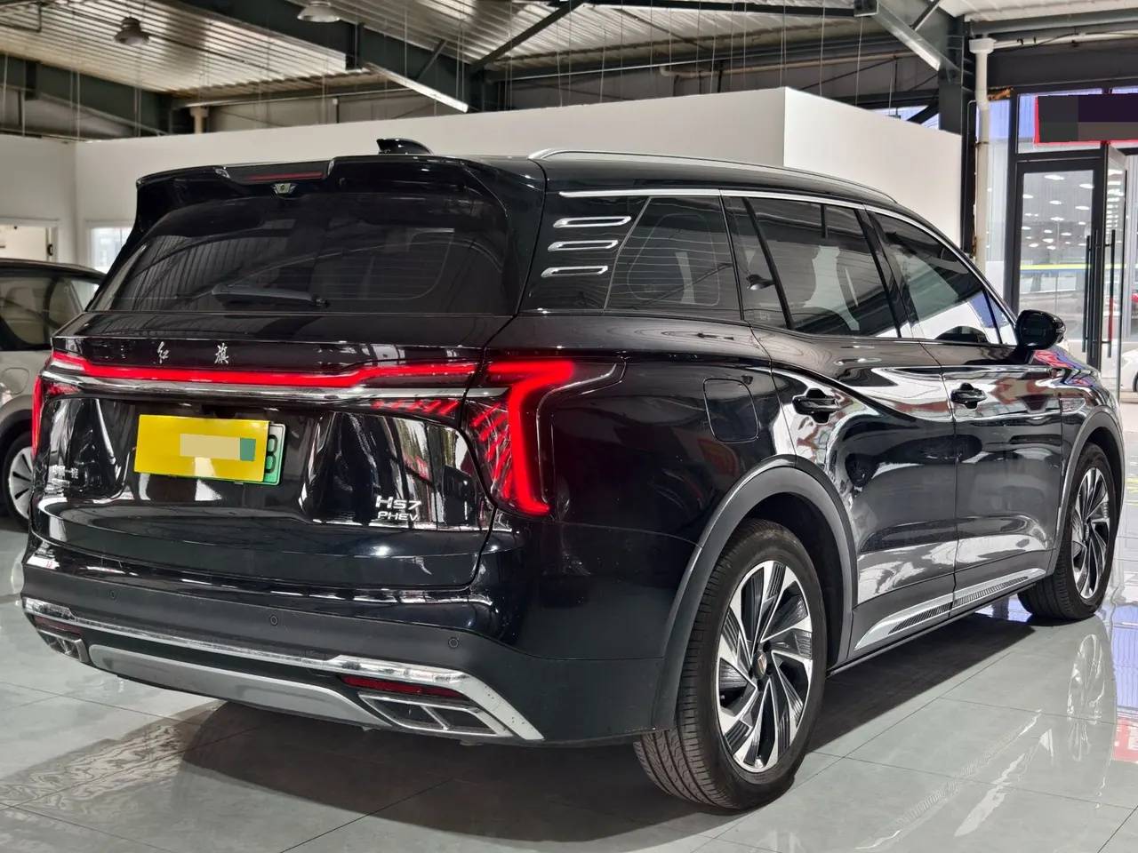 HongQi 2024 HS7 PHEV 2.0T 4-wheel drive flag smooth version 7-seat automatic gear 9