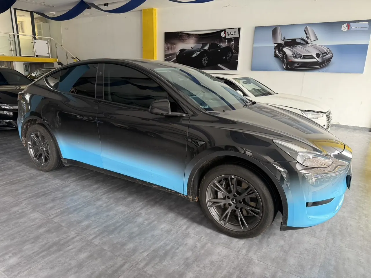 Tesla 2023 Model Y rear-wheel drive version automatic transmission 2