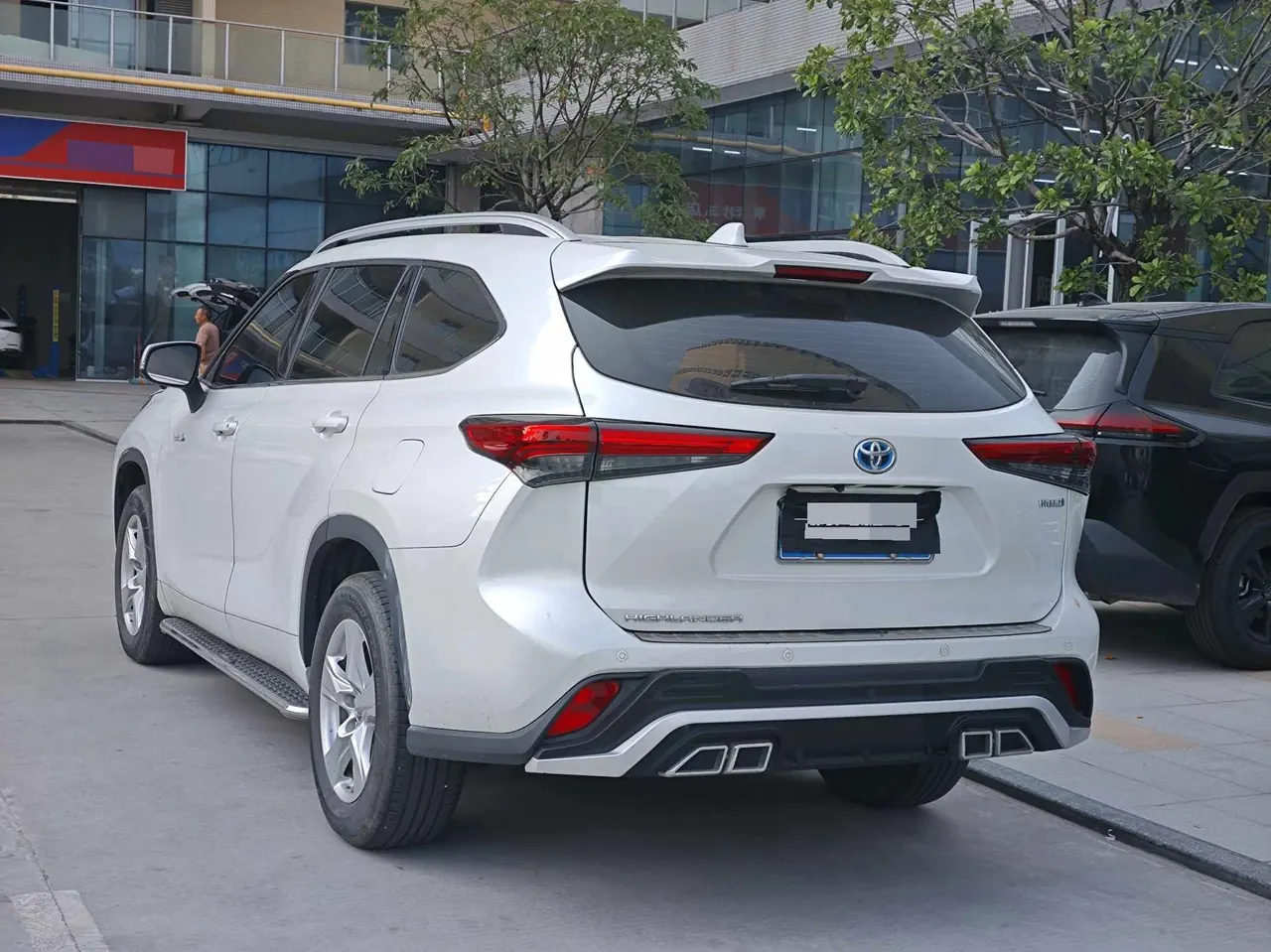 Toyota 2023 Highlander Dual Engine 2.5 Stepless Intelligent Electric Hybrid Two-Drive Elite Edition 5-seat Automatic Transmission 9