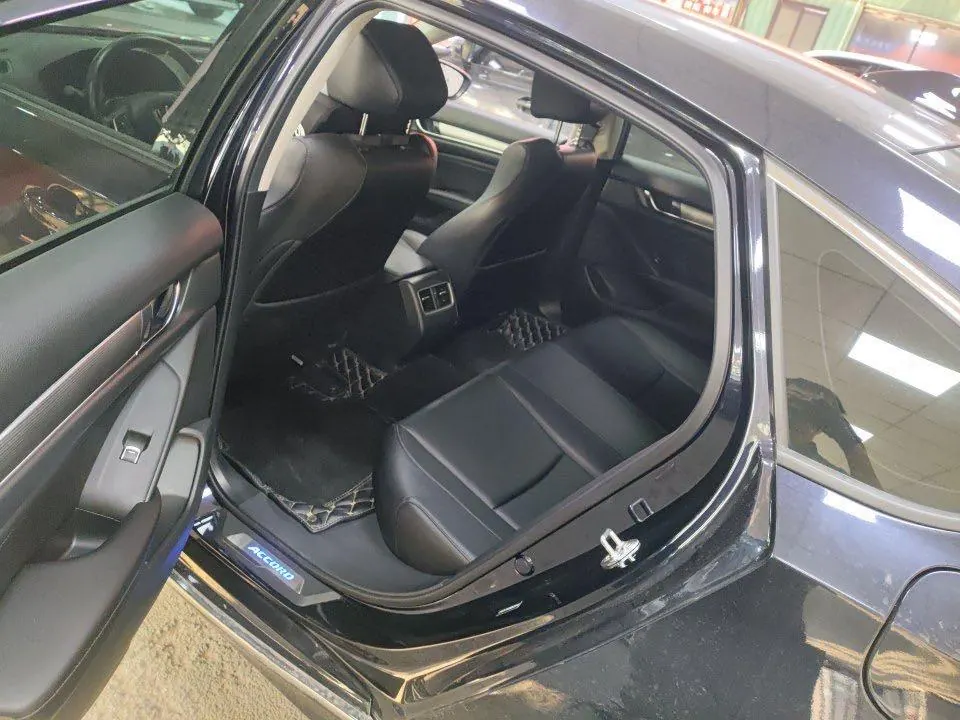 Honda 2021 10th Generation Accord 1.5T Stepless 260TURBO Luxury Star Limited Edition Automatic Gear 7