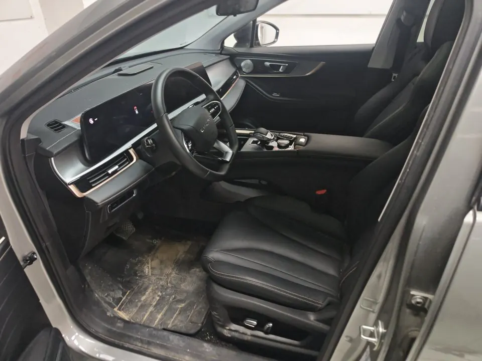 Chery 2025 Ruihu 5x 1.5T Stepless High Energy Edition Deluxe Automatic Gear 4