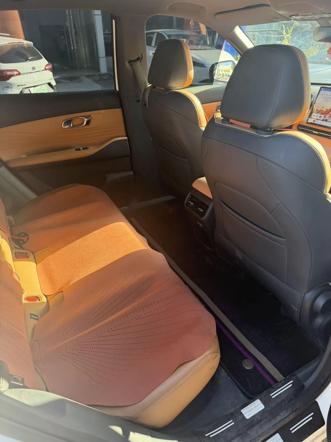Geely Galaxy Galaxy Starship 7 EM-i 2025 Starship 7 EM-i 1.5 55km Sailing Edition Automatic Gear 4
