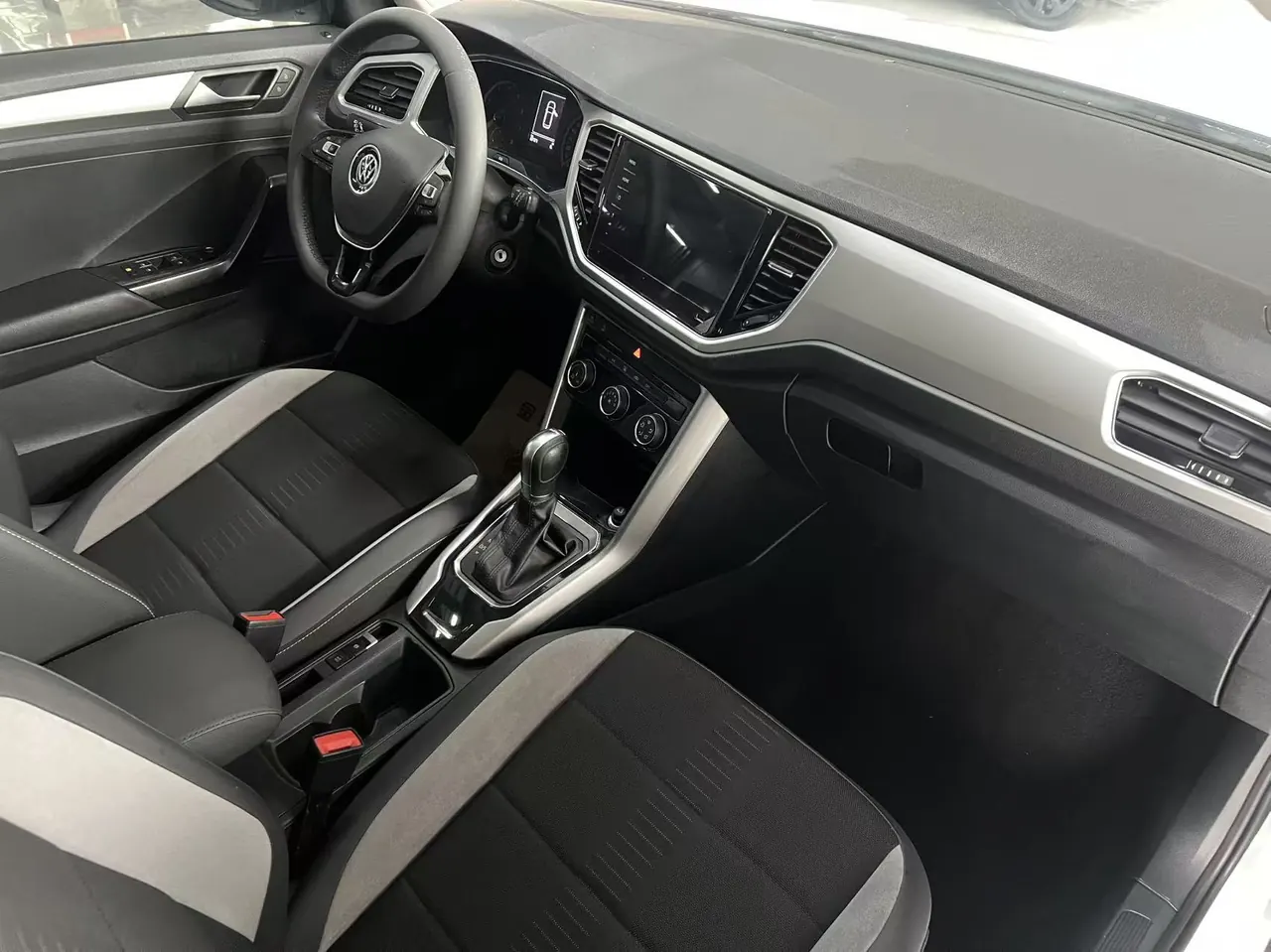 Volkswagen 2021 Tange 1.4TSI 280TSI Two-Drive Elite Smart Union Edition Automatic Gear 4