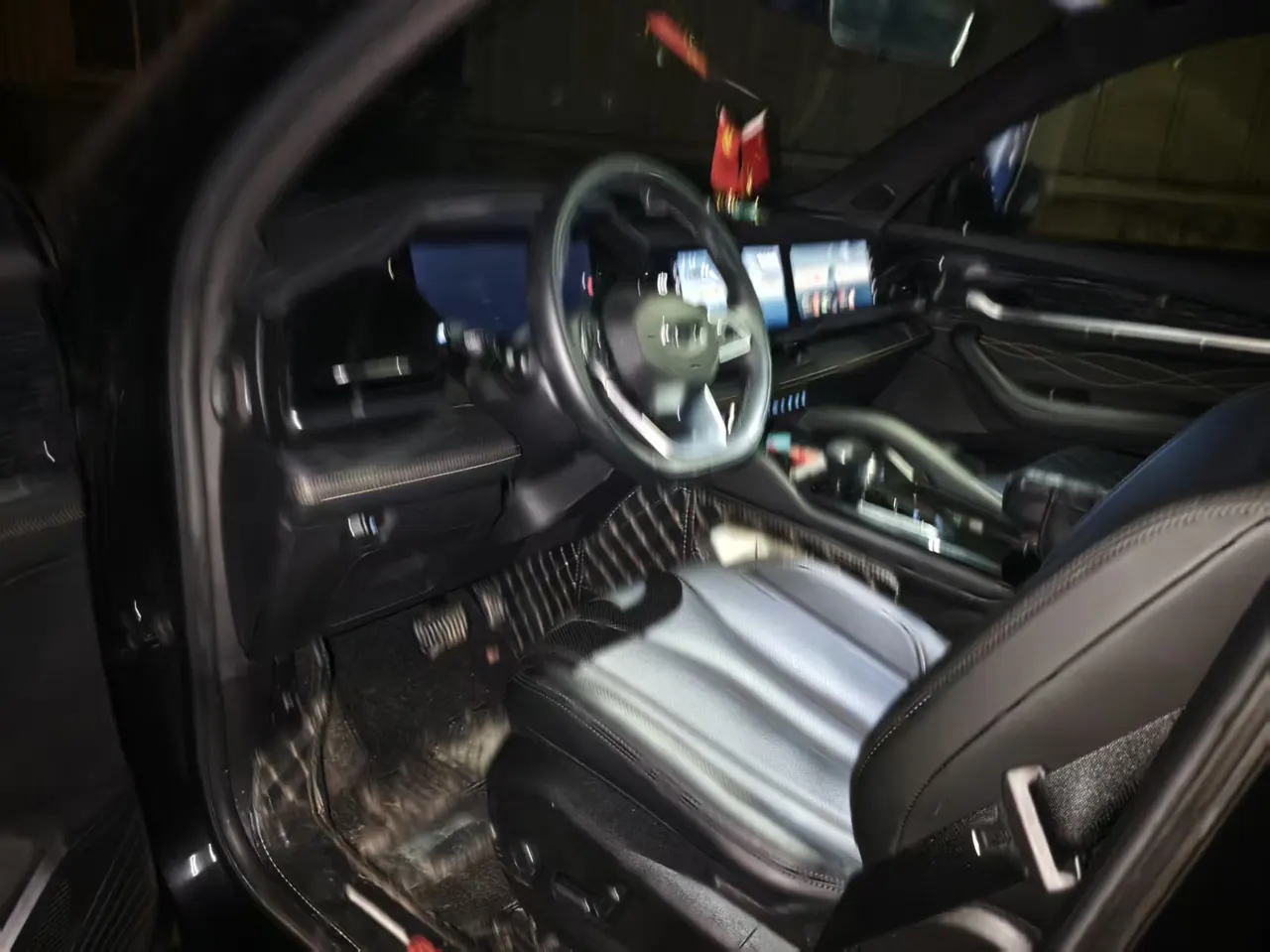 Geely 2024 XingyueL (Monjaro) 2.0TD EVO Two-Drive Long Wind Edition Automatic Gear 3