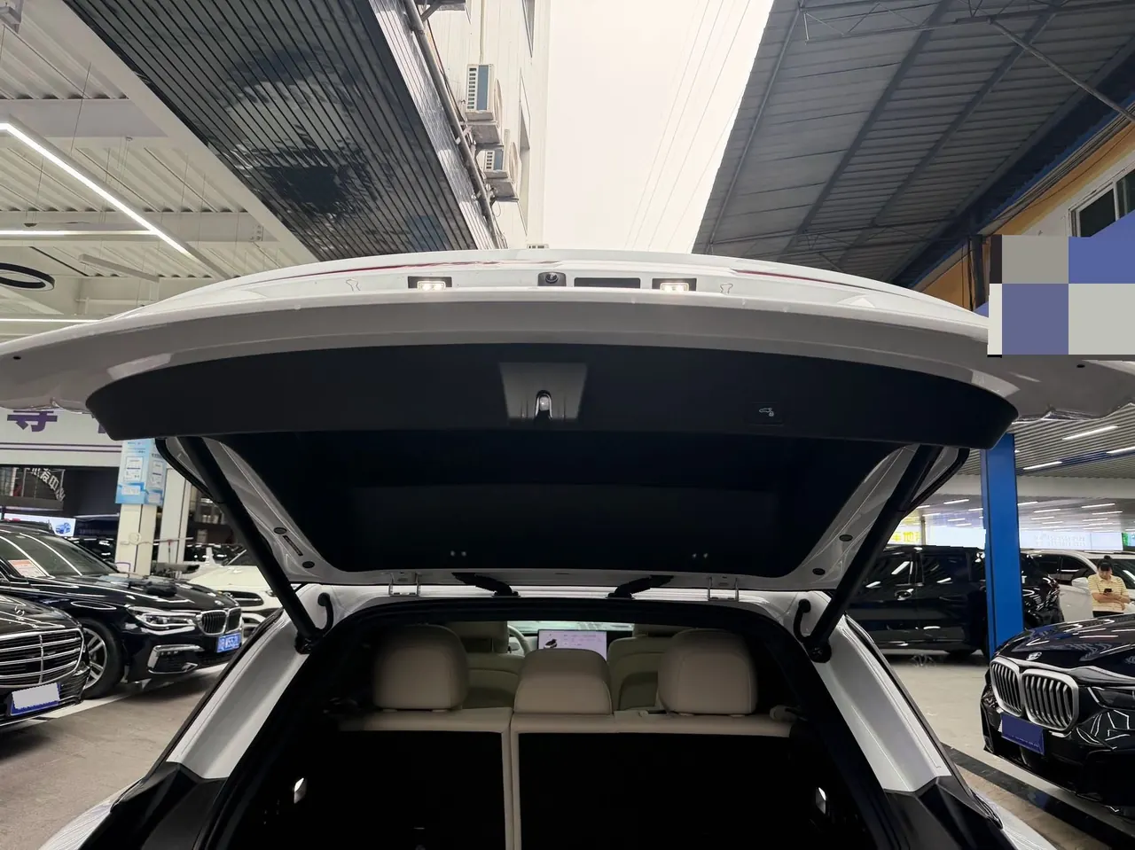 Li 2025 i6 four-wheel drive basic automatic transmission 18