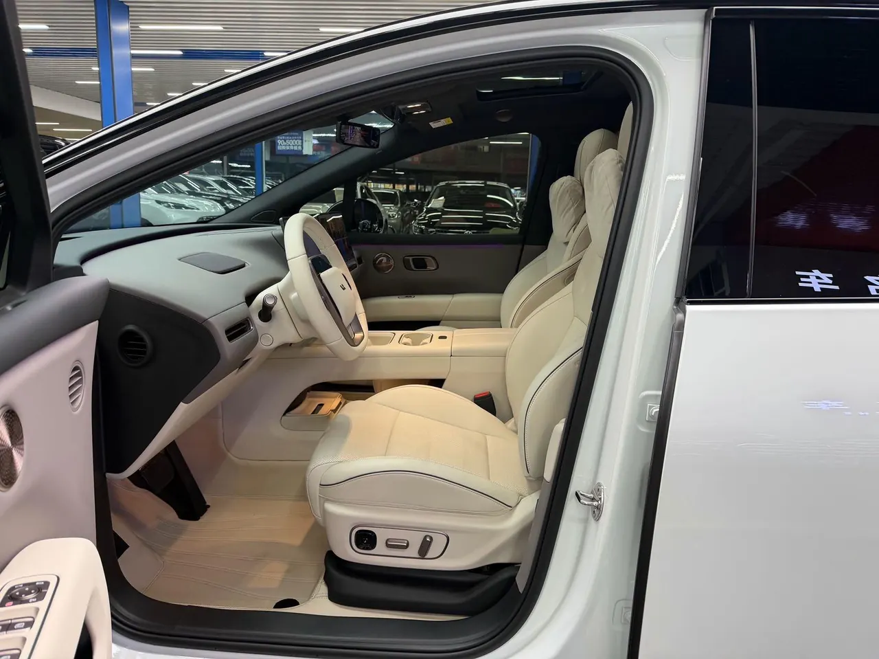 Li 2025 i6 four-wheel drive basic automatic transmission 5