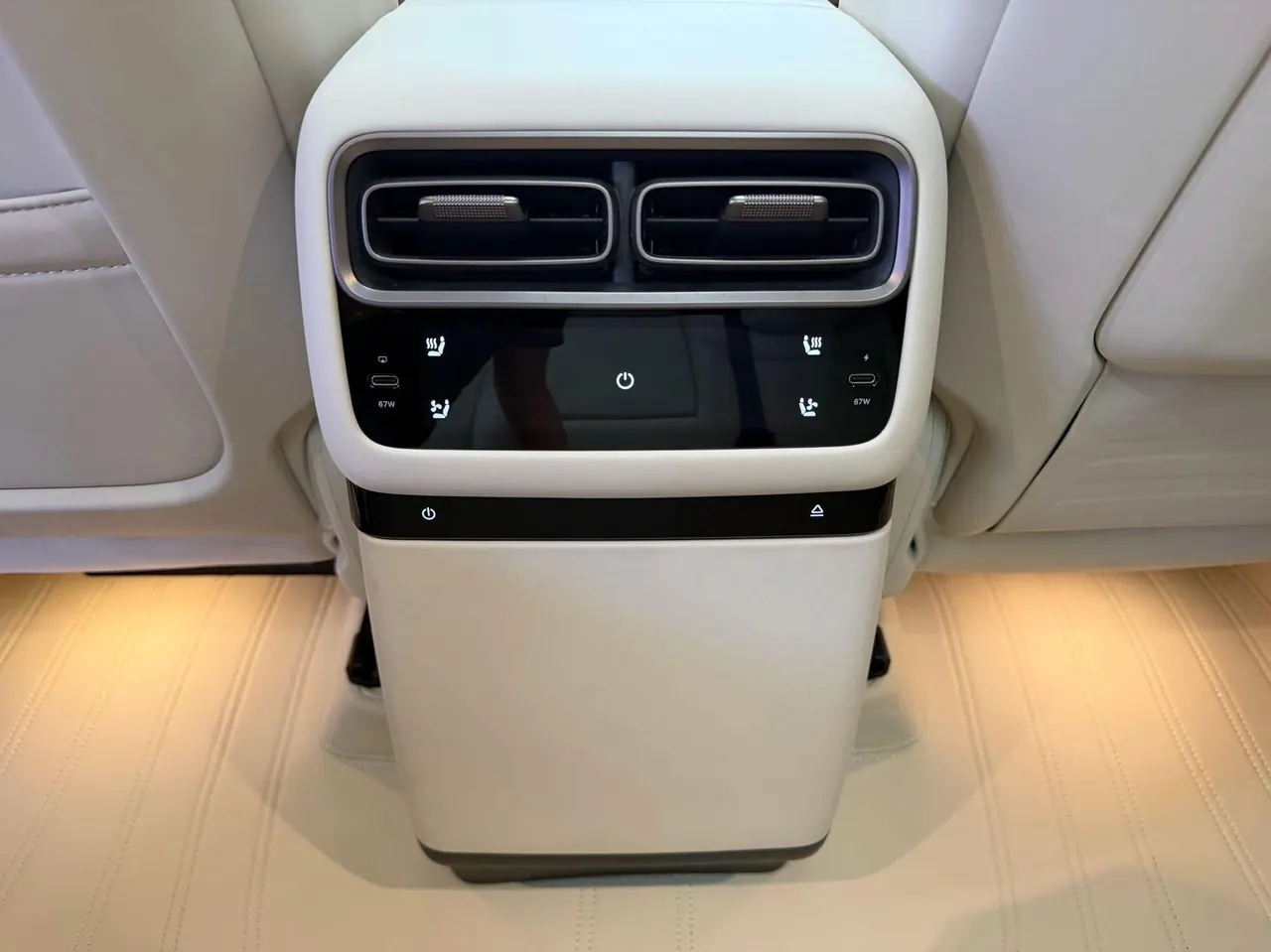 Li 2025 i6 four-wheel drive basic automatic transmission 9