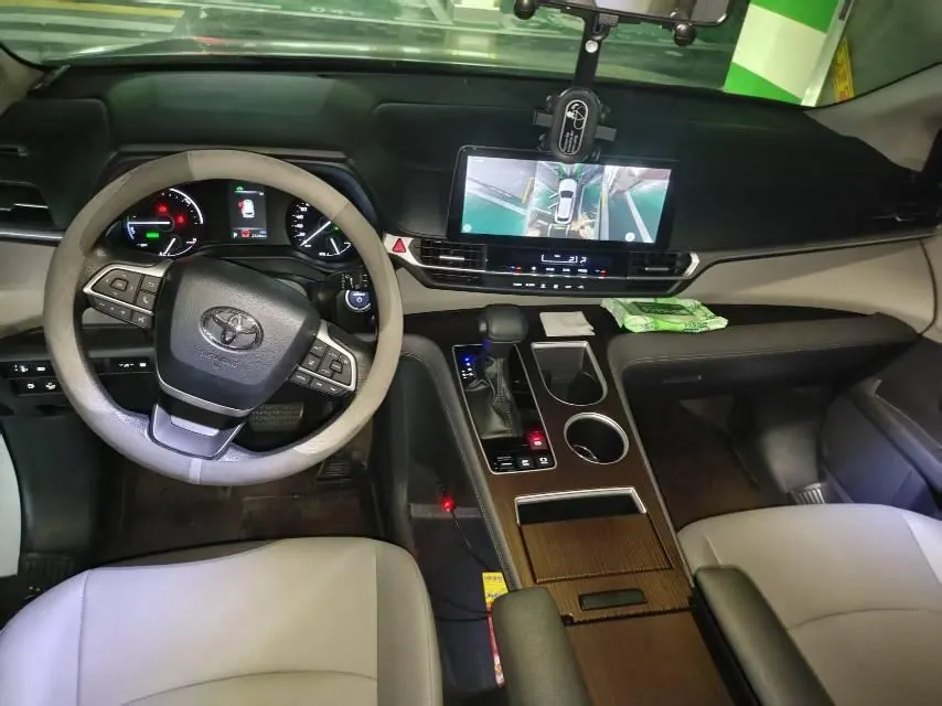 Toyota 2023 Grevia HYBRID 2.5 Stepless Comfort Edition Automatic Transmission 5