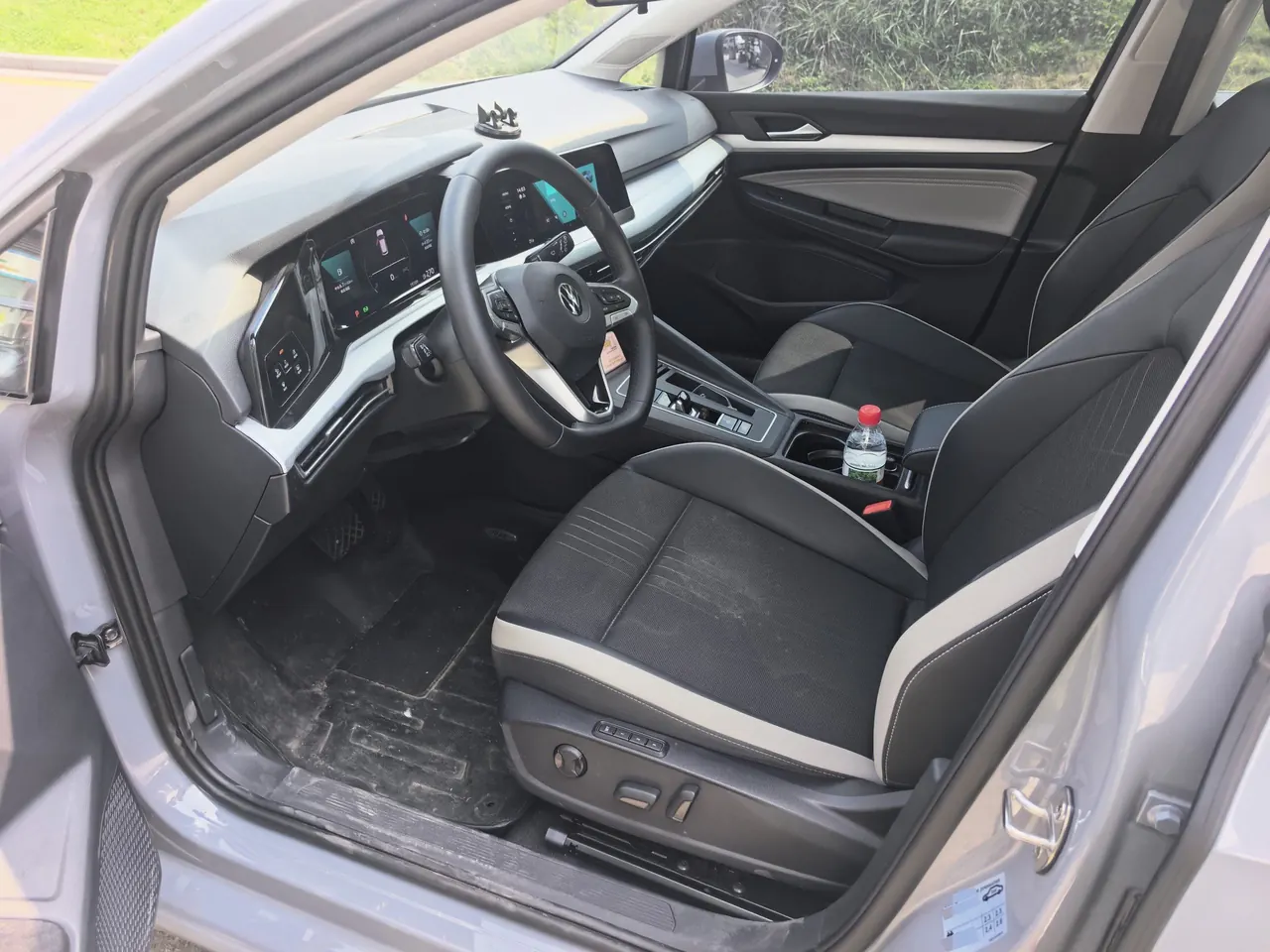 Volkswagen 2023 Golf 8 PRO 1.4TSI 280TSI 20th Anniversary Edition Automatic 3