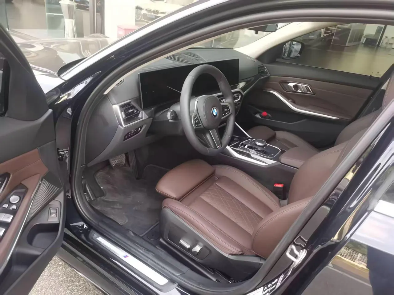 BMW 3 Series 2023 325Li xDrive 2.0T M Sports Suit Automatic Gear 4