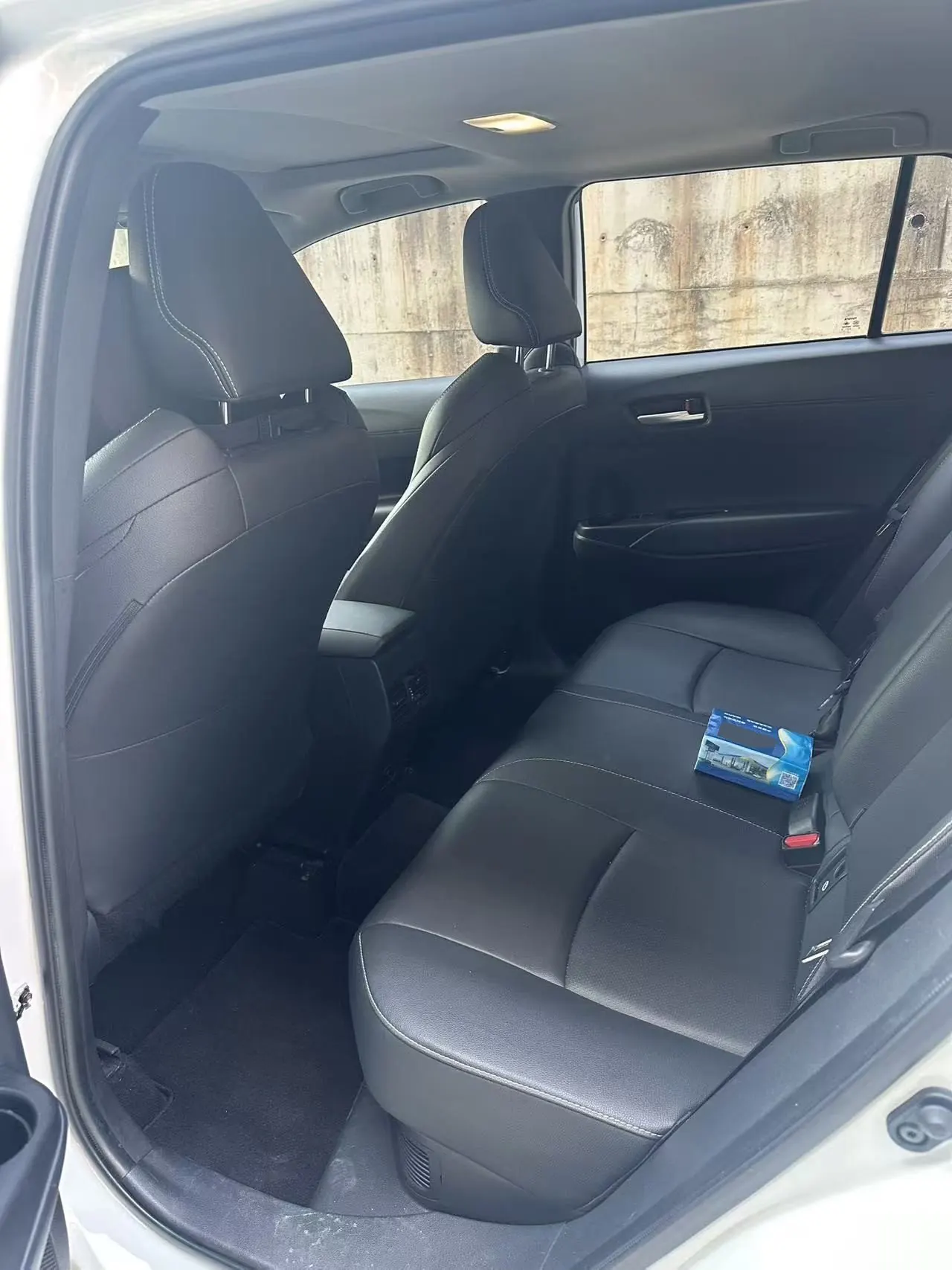 Toyota 2023 Fenglanda Shuangqing 2.0 Stepless Intelligent Electric Hybrid Deluxe Automatic Gear 5