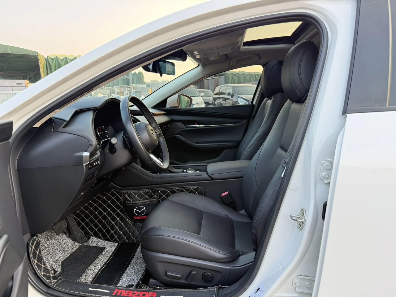 Mazda 3 Oncorsela 2022 Mazda 3 Oncorsela-sedan 2.0 quality smart version automatic transmission 3