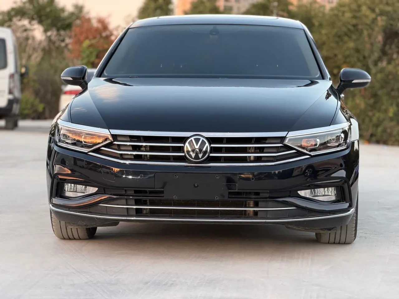 Volkswagen 2020 Magotan 2.0TSI 330TSI luxury automatic transmission 2