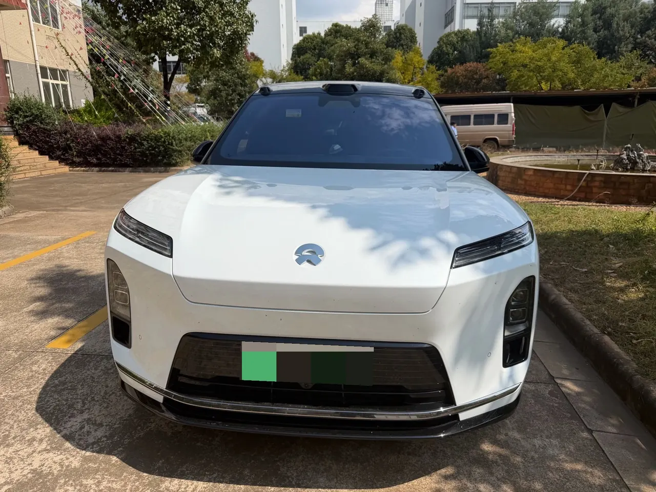 NIO 2026 ES8 5-seat Executive Deluxe Automatic Gear 6