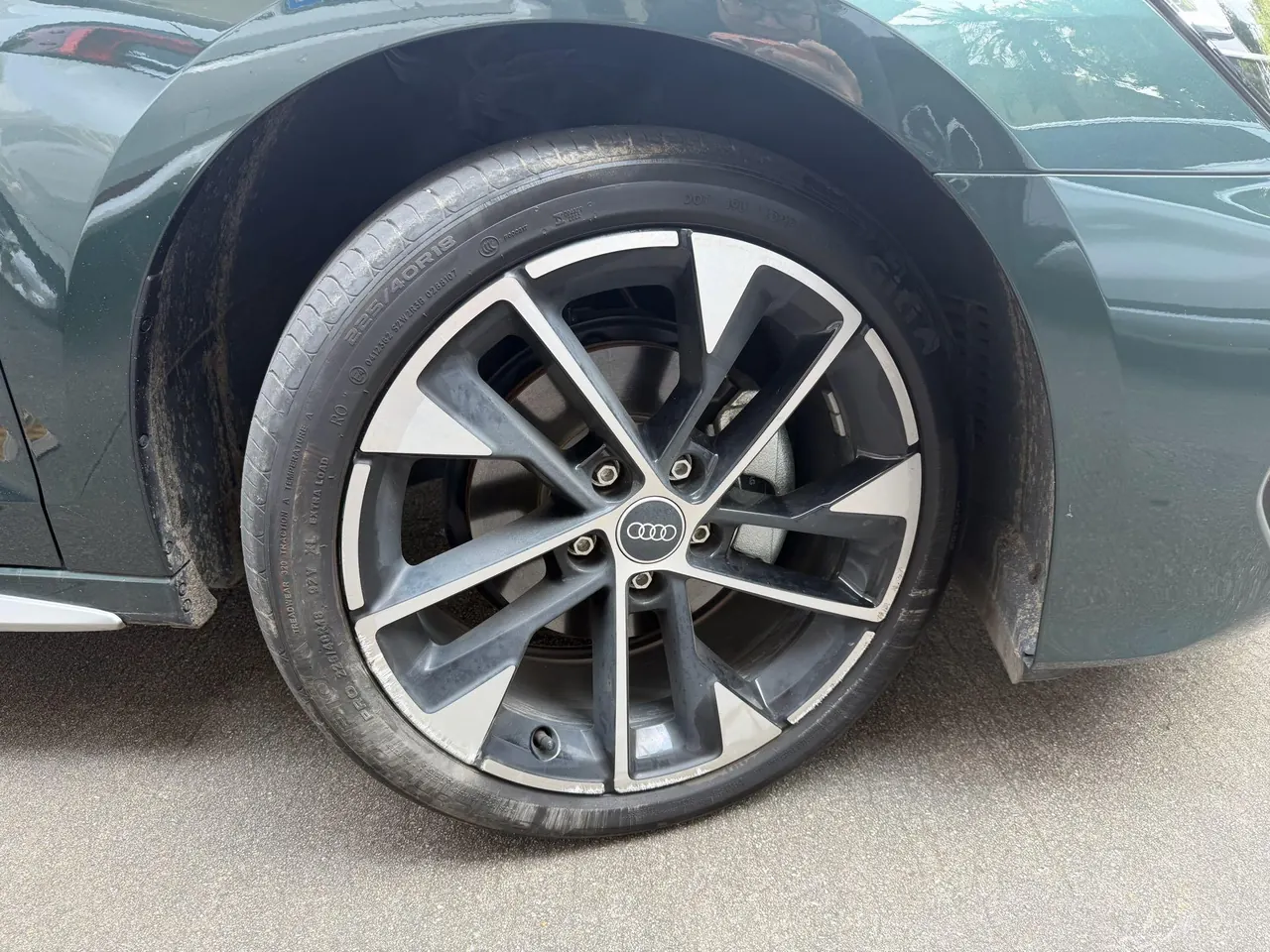 Audi 2025 A3L Limousine 1.5TFSI 35TFSI Flying Premium Automatic 2
