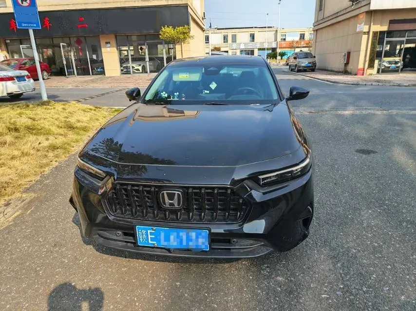 Honda 2024 INSPIRE (Yingshi Pai) 1.5T Stepless 260TURBO Elite Automatic Gear 2