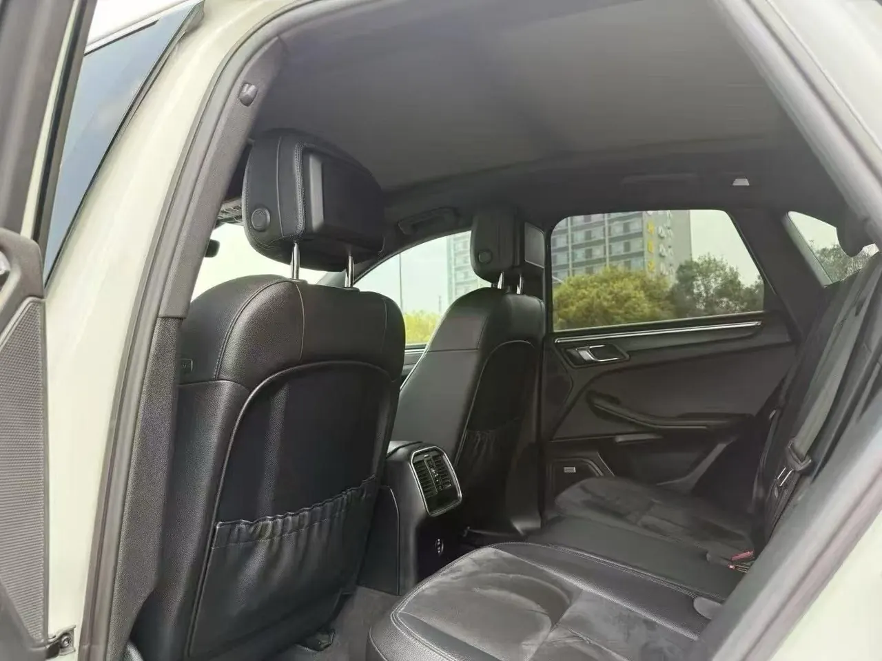 Porsche Macan (Imported) 2020 Macan 2.0T Automatic Gear 5