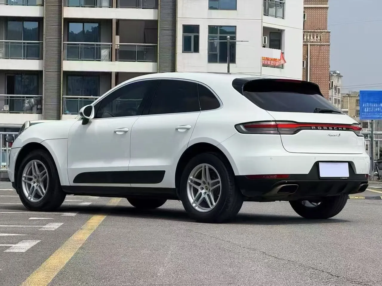 Porsche Macan (Imported) 2020 Macan 2.0T Automatic Gear 7