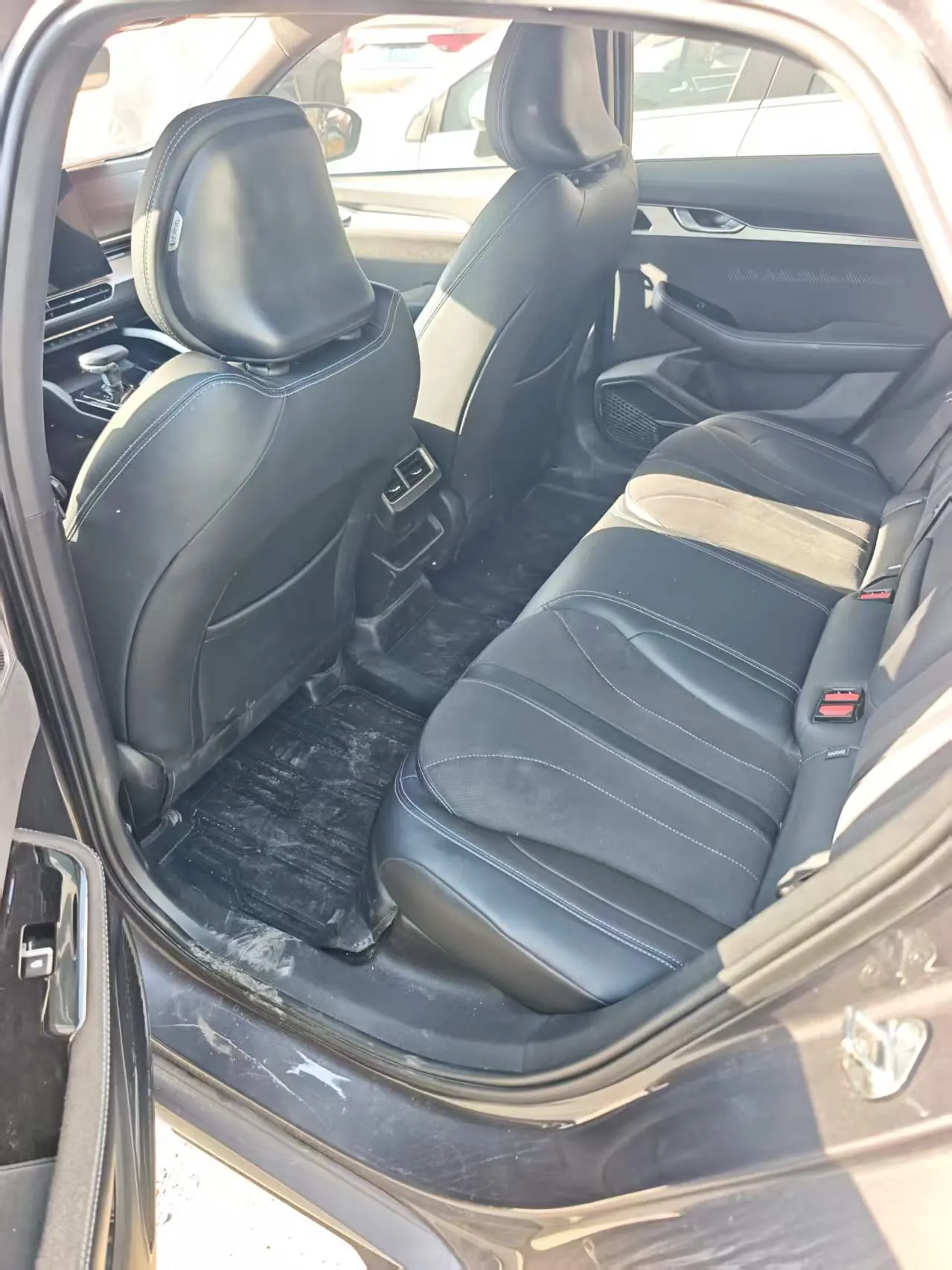 Geely 2025 xingrui 2.0TD oriental obsidian full moon version automatic gear 2