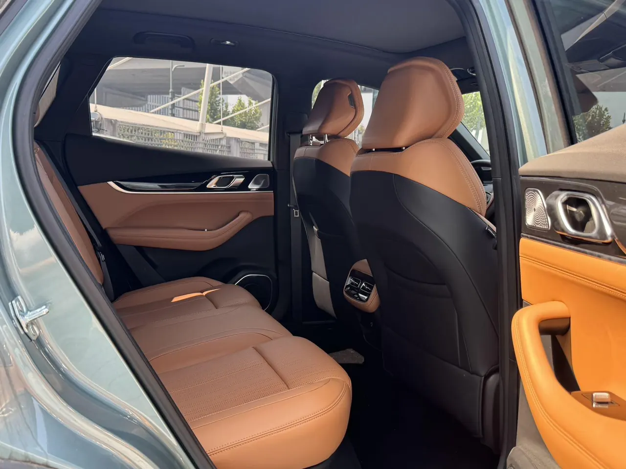 Geely 2025 Boyue L 1.5TD Splendid Automatic Gear 7