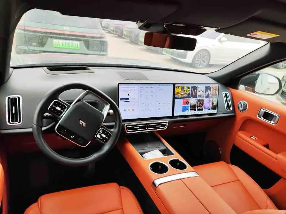Li 2025 L9 Ultra Smart Refresh Edition Automatic Transmission 3