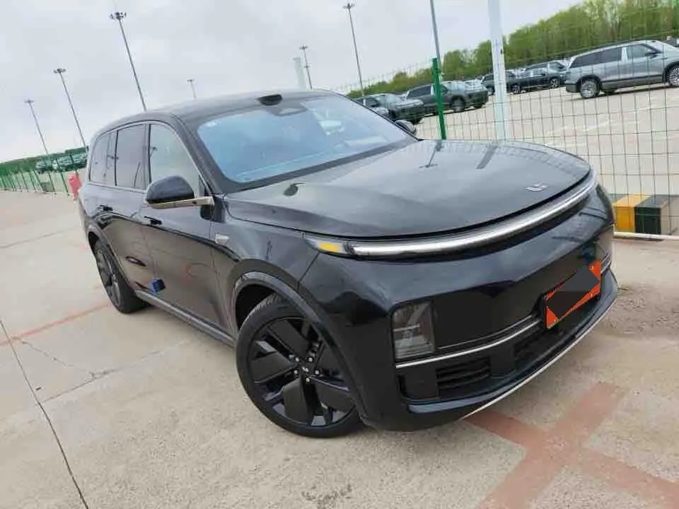 Li 2025 L9 Ultra Smart Refresh Edition Automatic Transmission 4