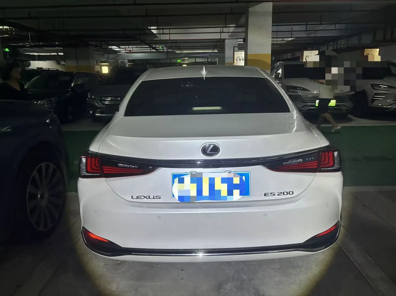 Lexus ES (Imported) 2020 ES200 2.0 Stepless Deluxe Edition Automatic Gear 3