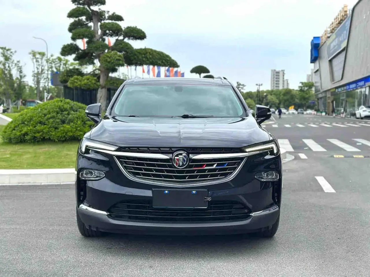 Buick 2020 Angke Flag 2.0T 28T Two-Drive Luxury Automatic Gear 2