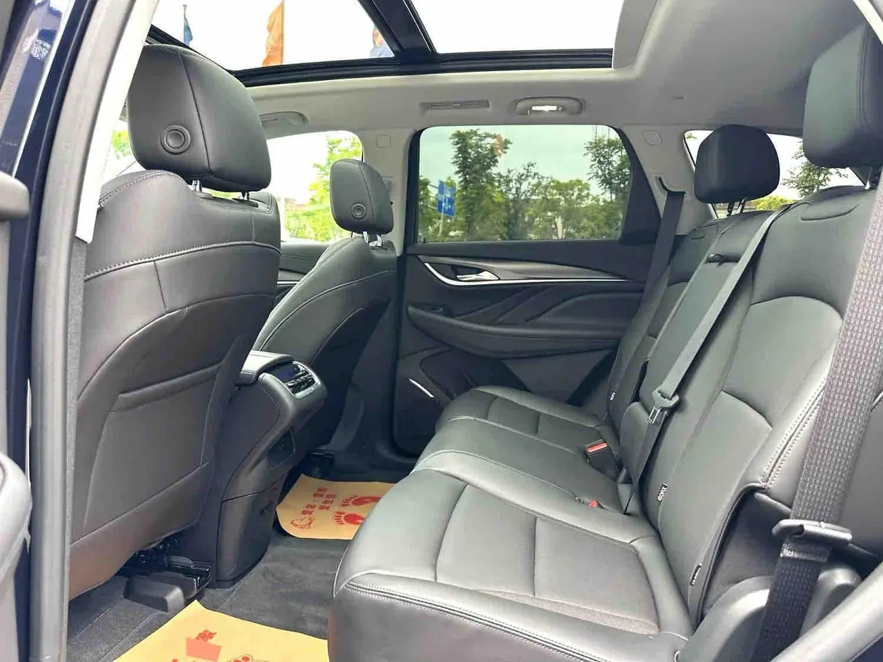 Buick 2020 Angke Flag 2.0T 28T Two-Drive Luxury Automatic Gear 6