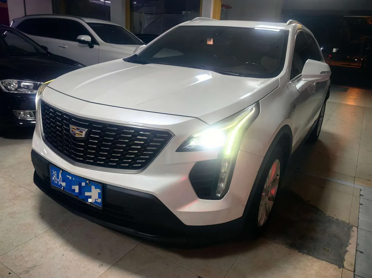 Cadillac 2020 XT4 2.0T 28T Two-Drive Technical (Modified) Automatic Gear - View 1