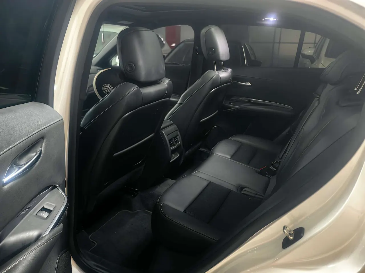 Cadillac 2020 XT4 2.0T 28T Two-Drive Technical (Modified) Automatic Gear 8