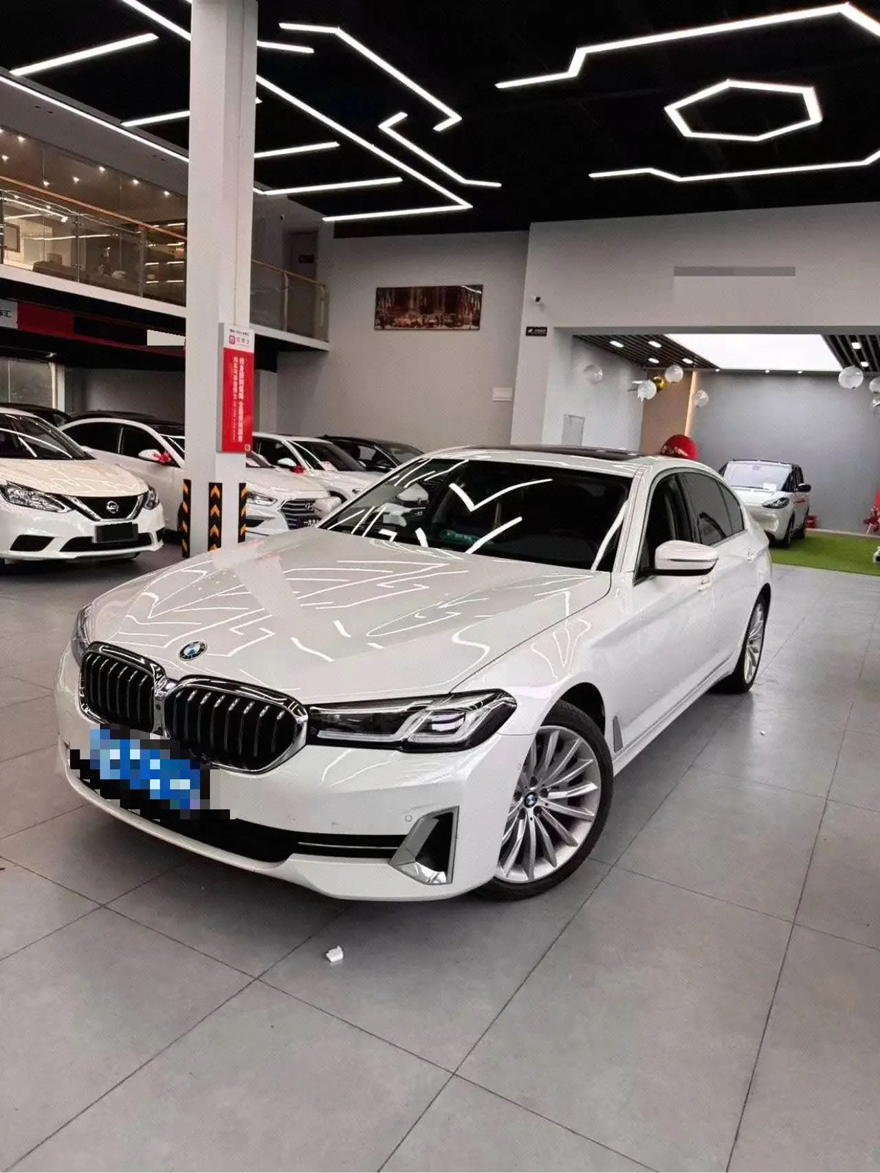 Open image lightbox: BMW 5 Series 2022 530Li 2.0T Premium Luxury Suit (Modified) Automatic Gear