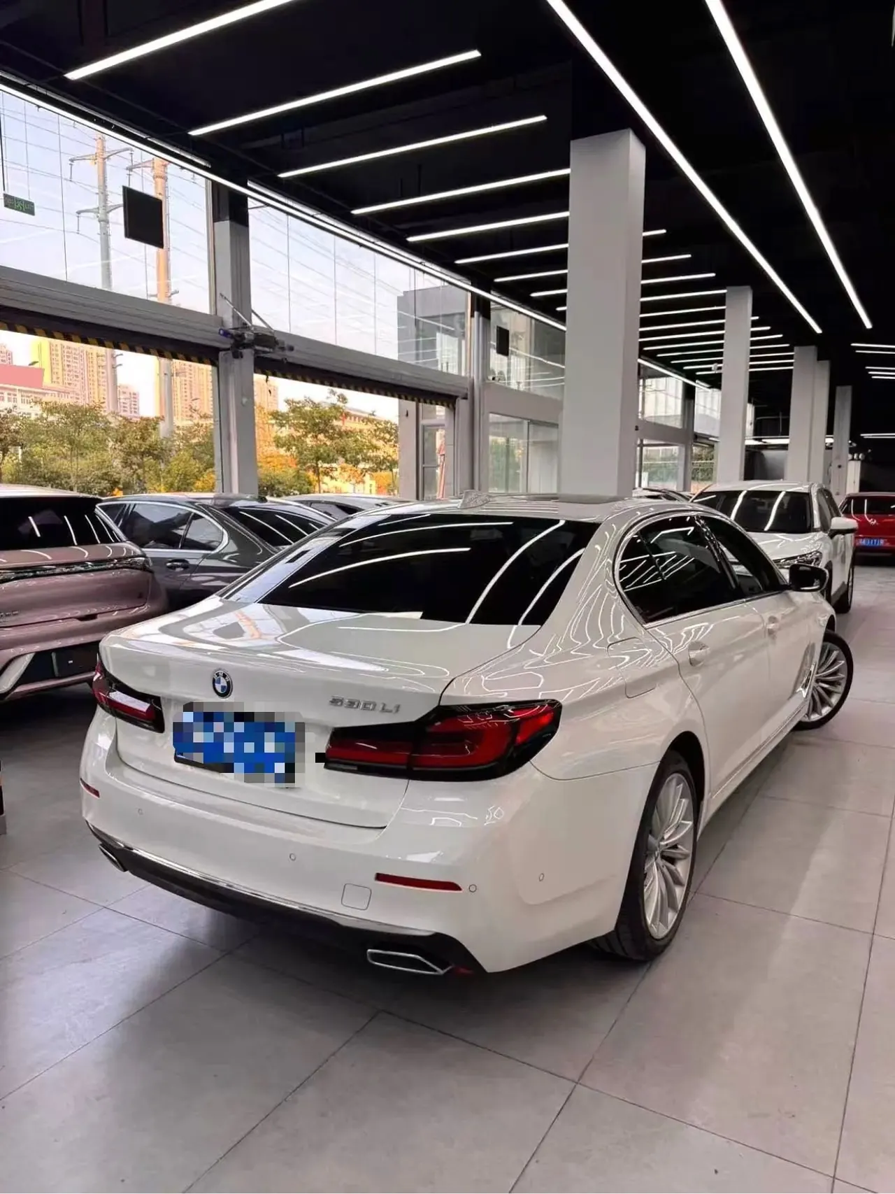 BMW 5 Series 2022 530Li 2.0T Premium Luxury Suit (Modified) Automatic Gear 4