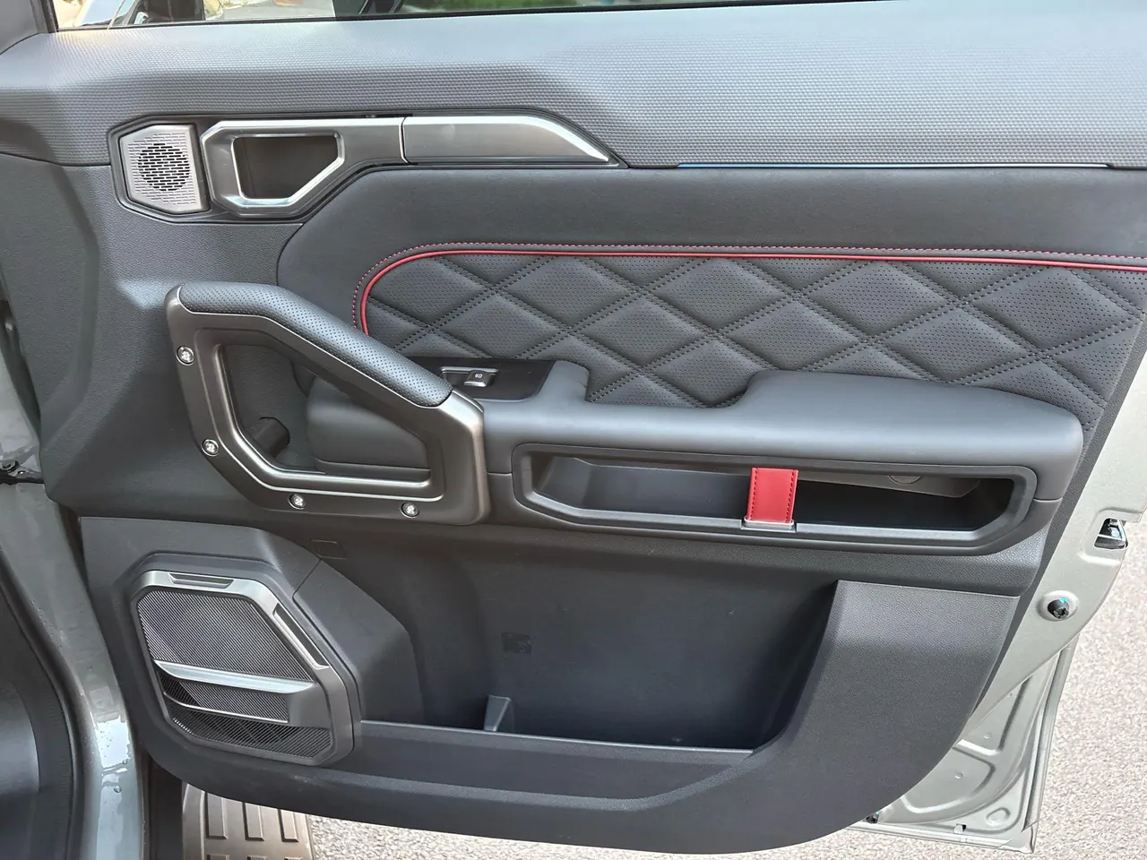 Jetour 2026 Traveler 1.5TD Explore Automatic 10