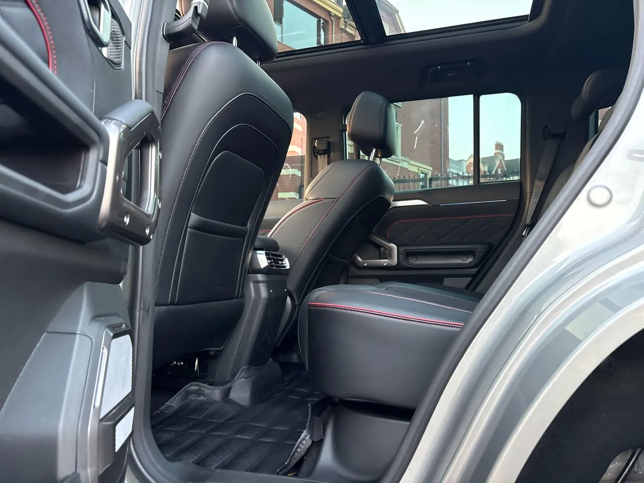 Jetour 2026 Traveler 1.5TD Explore Automatic 14