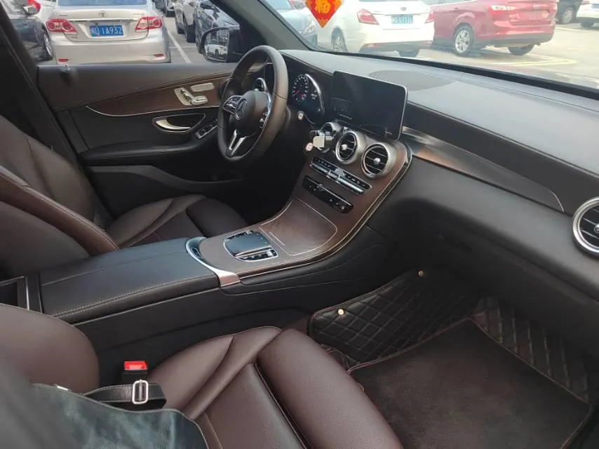 Mercedes Benz 2022 GLC 300 L 4MATIC 2.0T Dynamic (Modified) Automatic Gear 6
