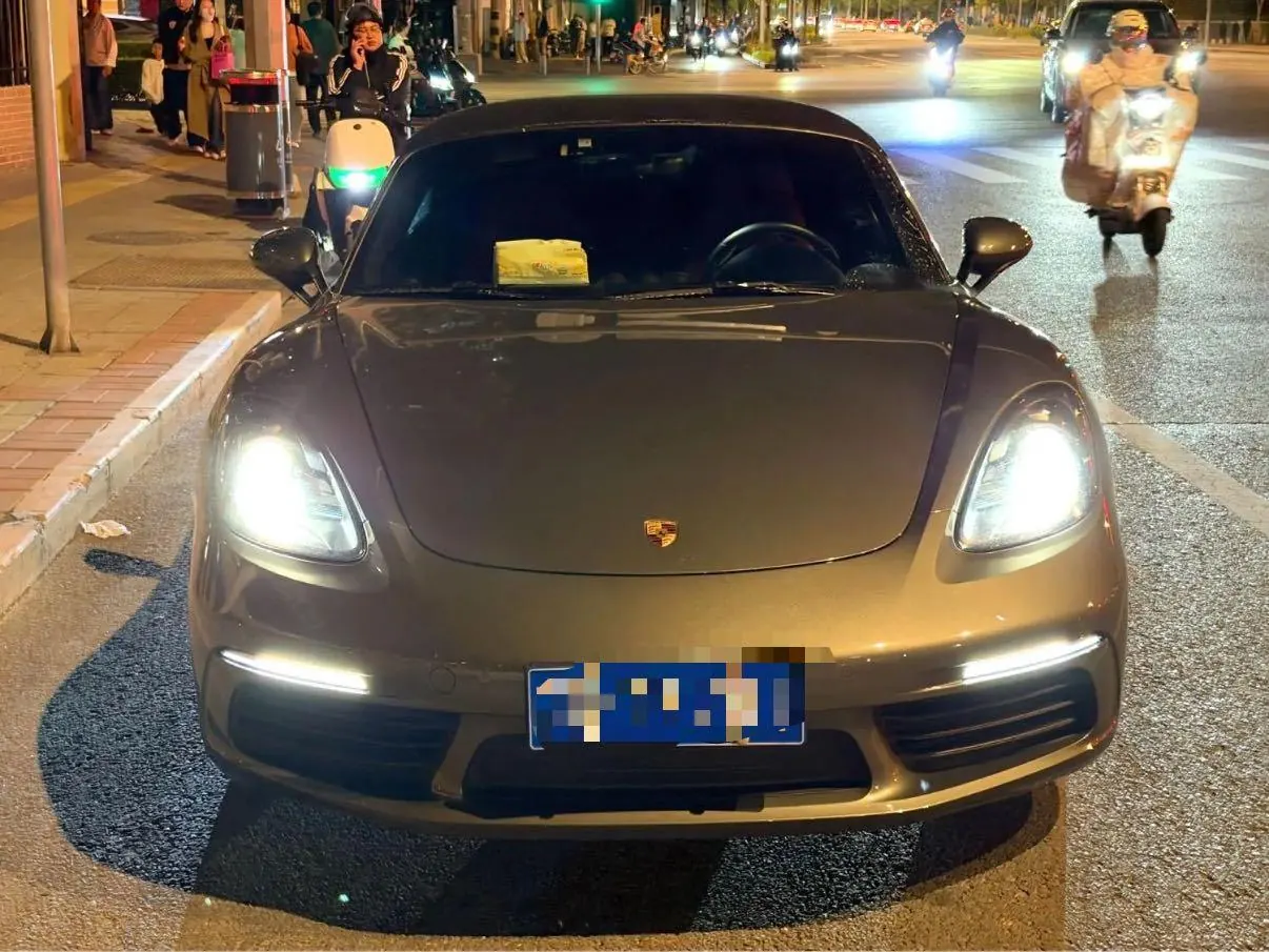 Porsche 718 (Imported) 2020 718 Boxer 2.0T Automatic 2