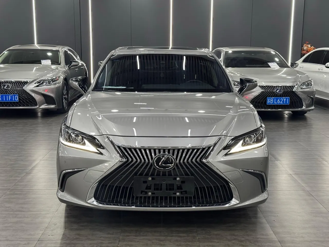 Lexus ES (Imported) 2020 ES200 2.0 Stepless Premium Edition Automatic Gear 3
