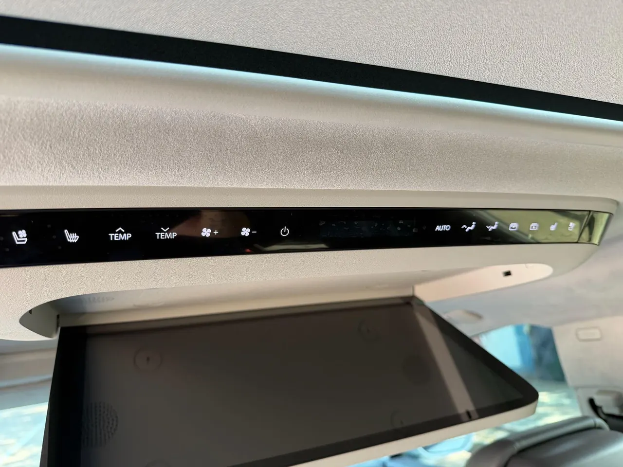 Buick 2026 GL8 ES Lu Zun 48V 2.0T Premium Edition Automatic Gear 14