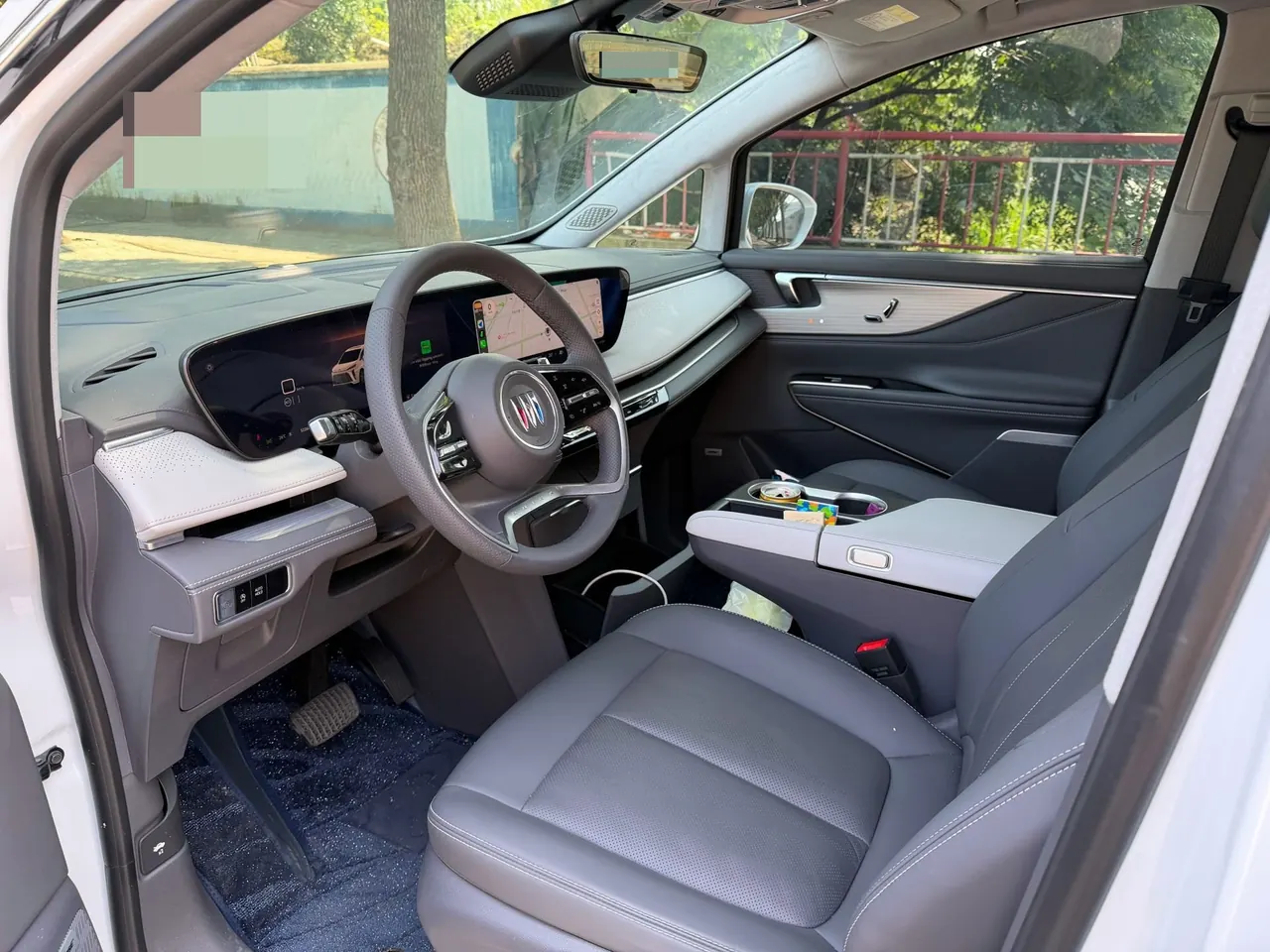 Buick 2026 GL8 ES Lu Zun 48V 2.0T Premium Edition Automatic Gear 6