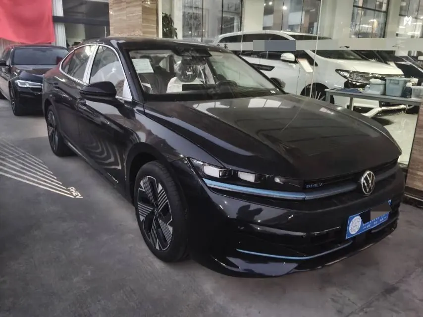 Volkswagen Magotan New Energy 2026 Magotan PHEV 1.5T PRO Automatic Gear 2